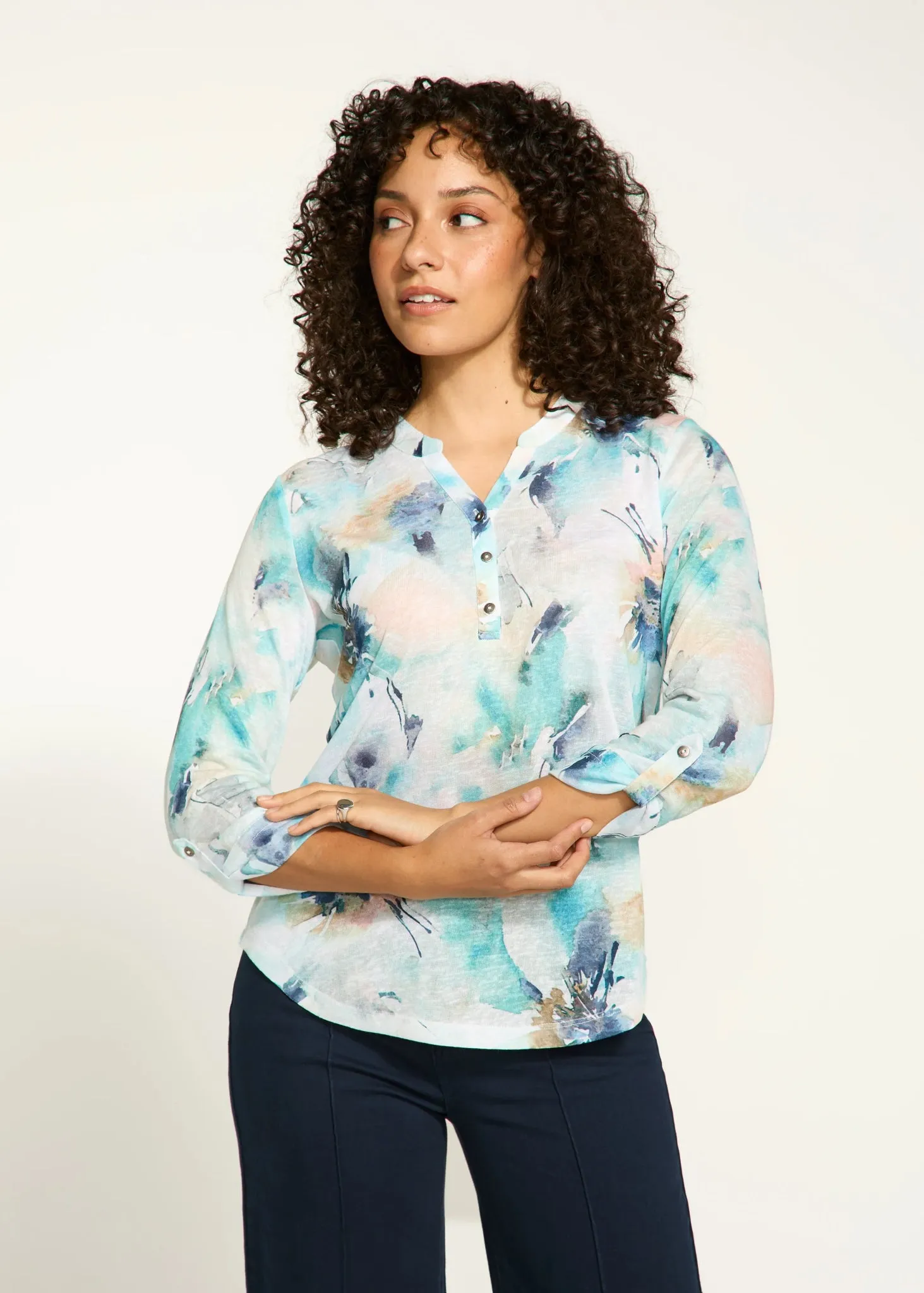 FDJ 3/4 Sleeve Tab-Up Henley Top